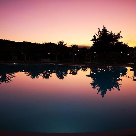 Rey Beach Club Monte Nai Ngoại thất bức ảnh