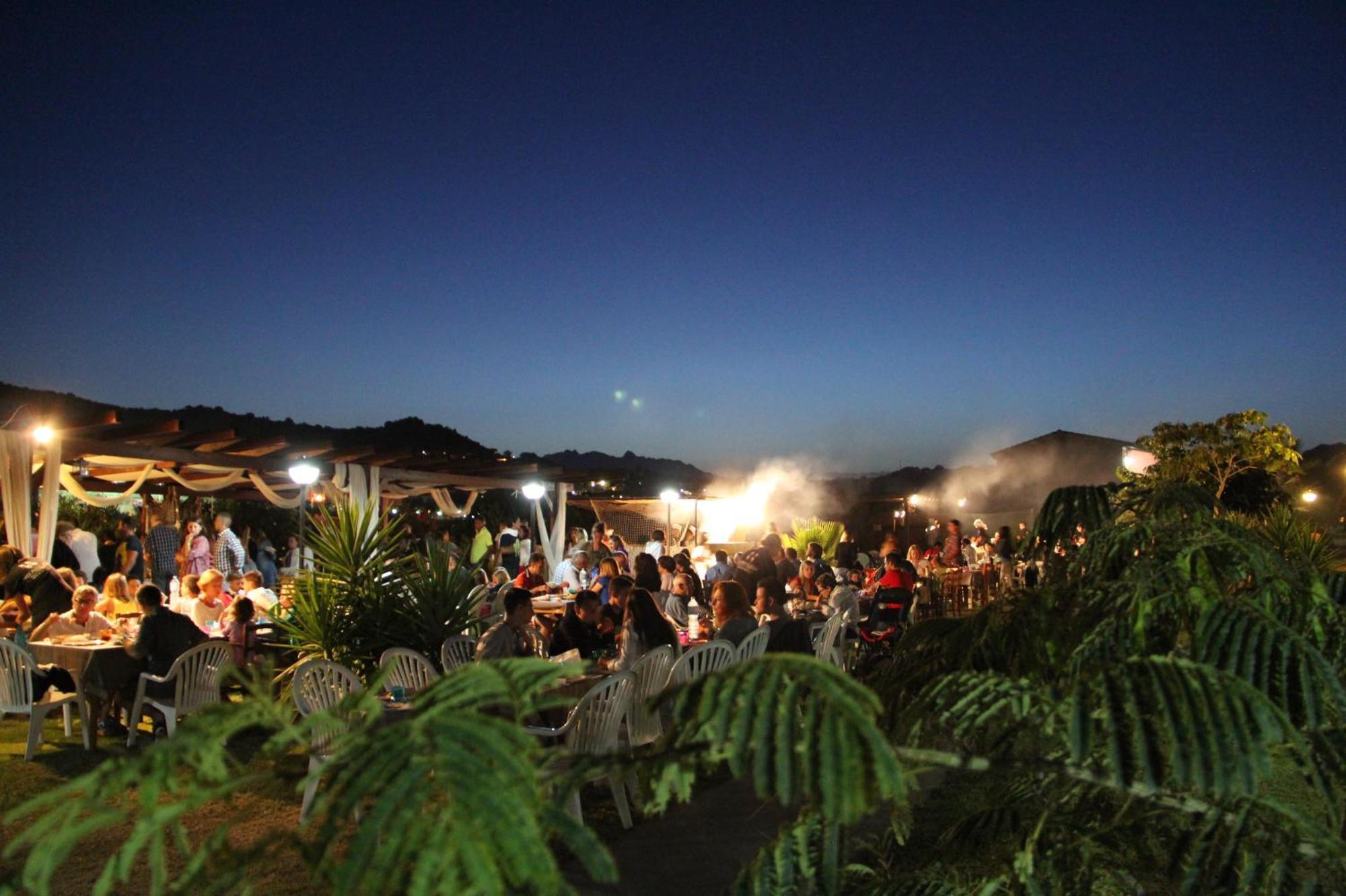 Rey Beach Club Monte Nai Ngoại thất bức ảnh